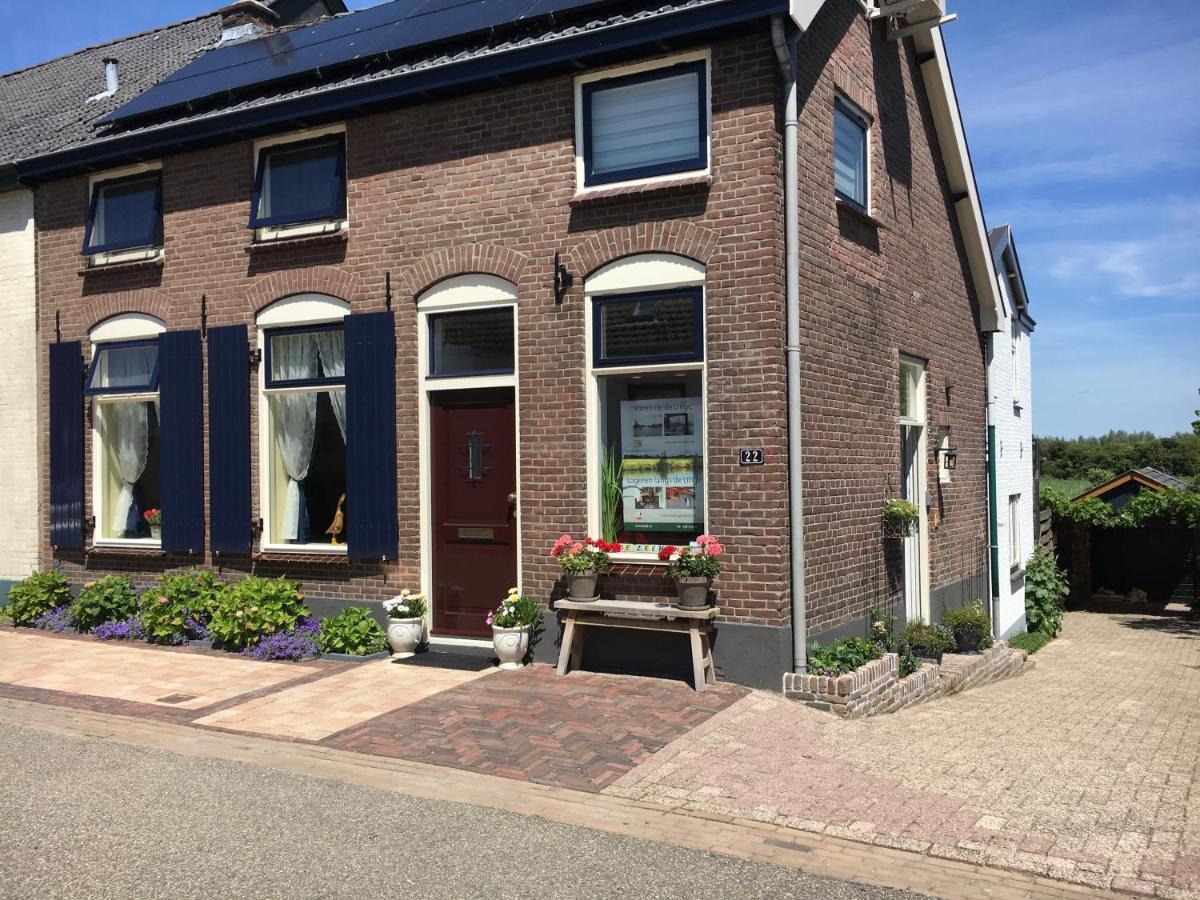 Onze Logeerkamer Apartment Deil Luaran gambar